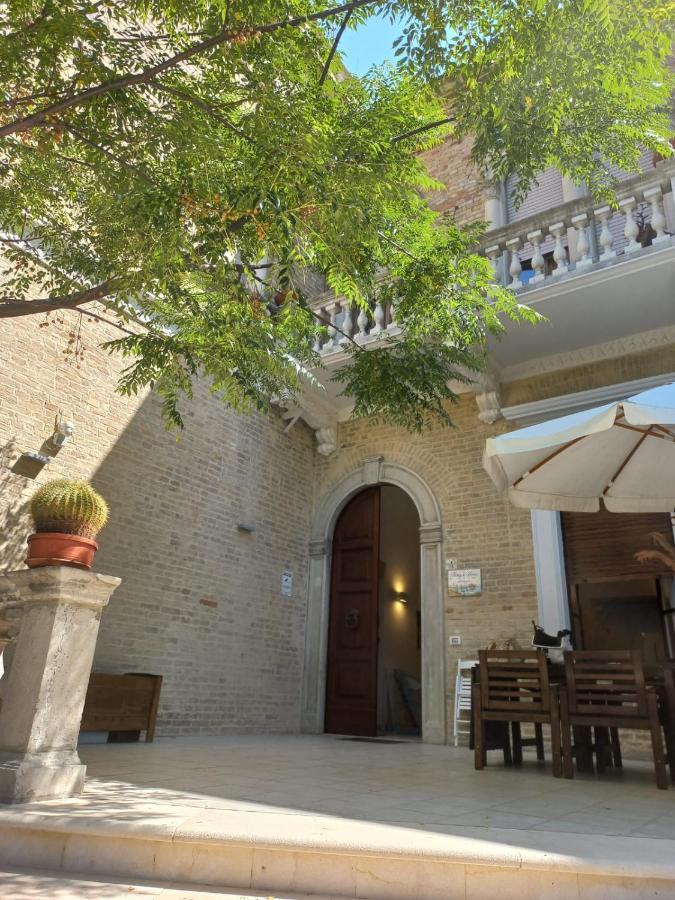 Eli 'S Home Vasto Zewnętrze zdjęcie